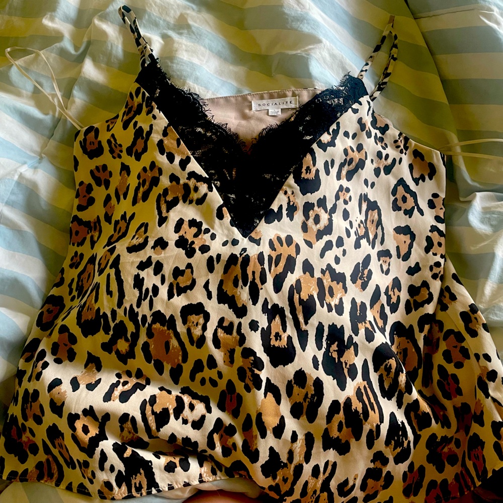 Socialite leopard print camisole with lace trim Size L